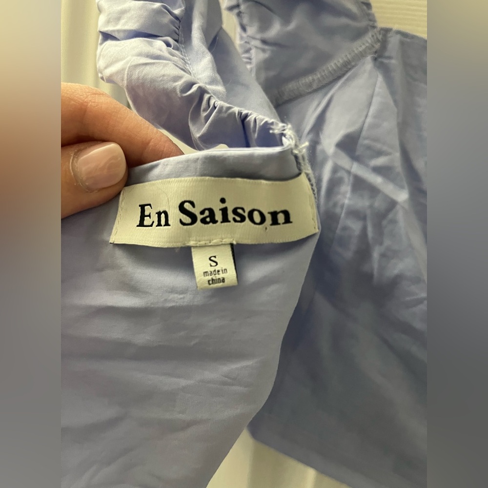 En Saison Ruched Blue Top - Picture 3 of 4
